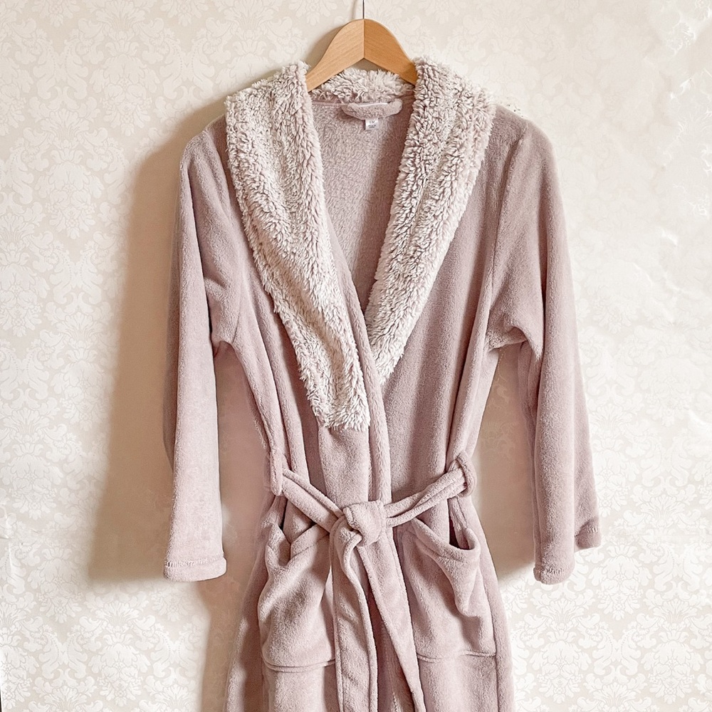 Ulta Beauty Lavendar Plush Robe